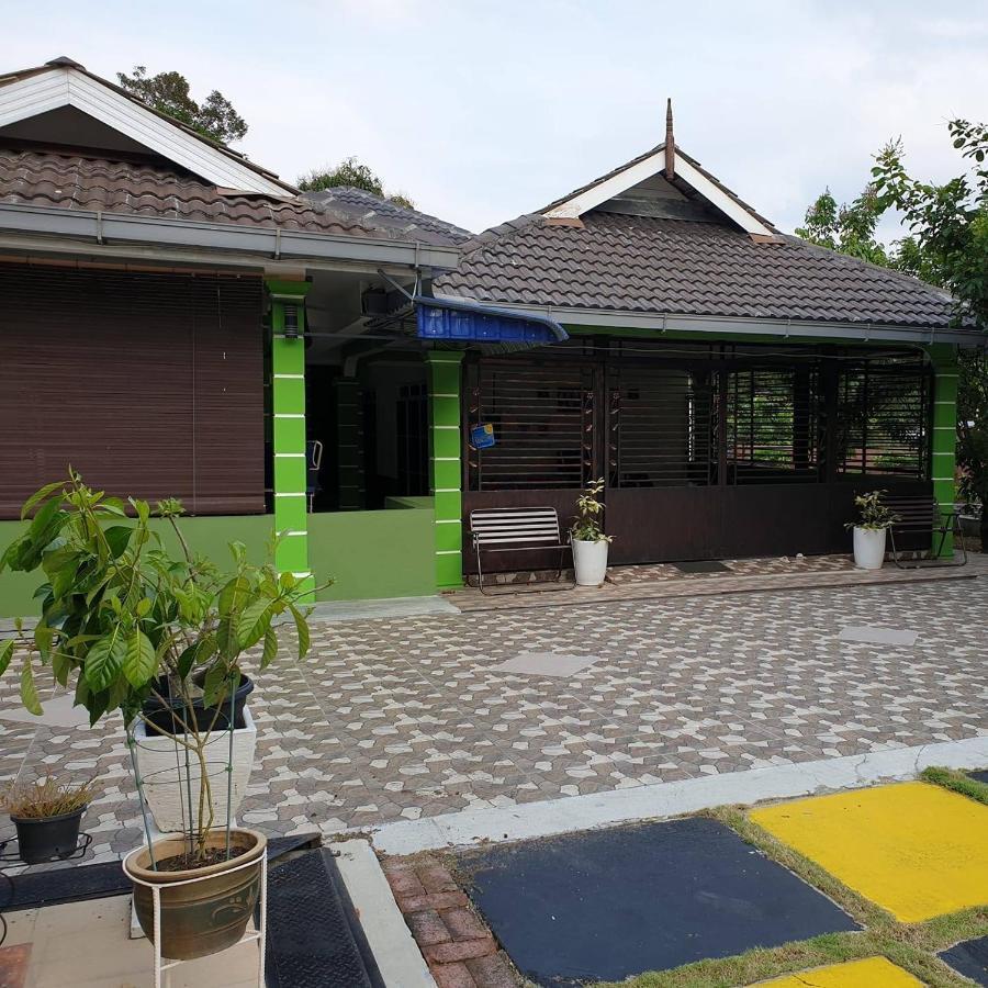 הוילה Inapdesa Teratak Bonda, Sepri Rembau מראה חיצוני תמונה